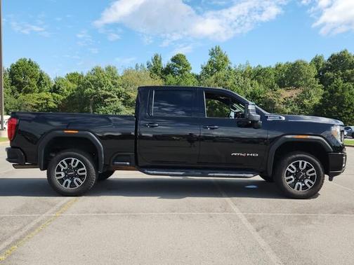 2022 GMC Sierra 2500 AT4