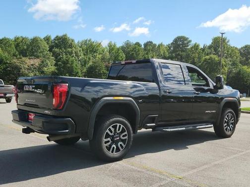 2022 GMC Sierra 2500 AT4