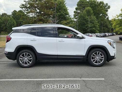 Summit White 2024 GMC Terrain SLT