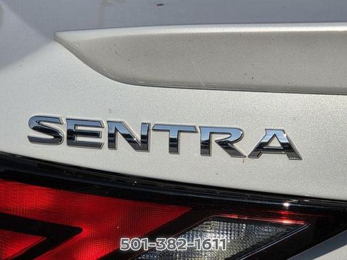 Aspen White 2025 Nissan Sentra SR