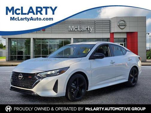 Aspen White 2025 Nissan Sentra SR