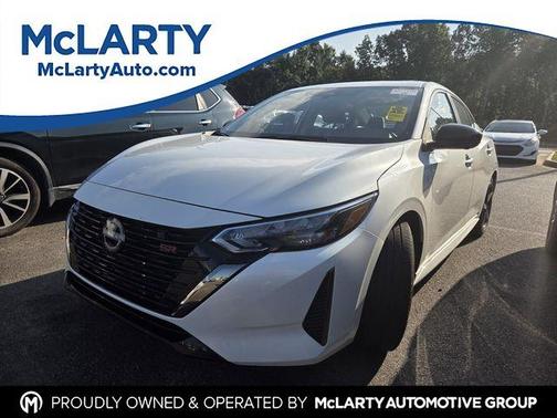 Aspen White 2025 Nissan Sentra SR