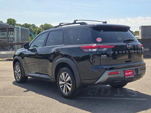 Black 2026 Nissan Pathfinder SL
