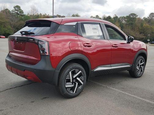 Scarlet Ember T 2026 Nissan Kicks SV