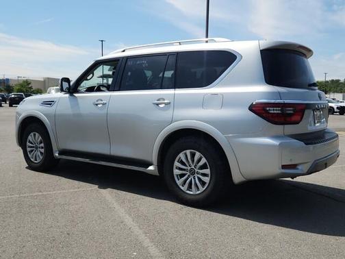 2024 Nissan Armada SV