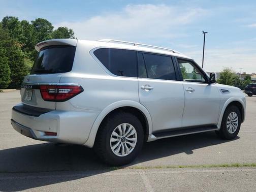 2024 Nissan Armada SV