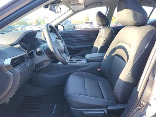 2025 Nissan Altima S