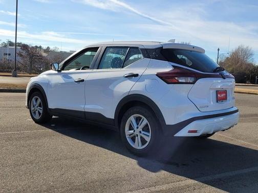 2023 Nissan Kicks S