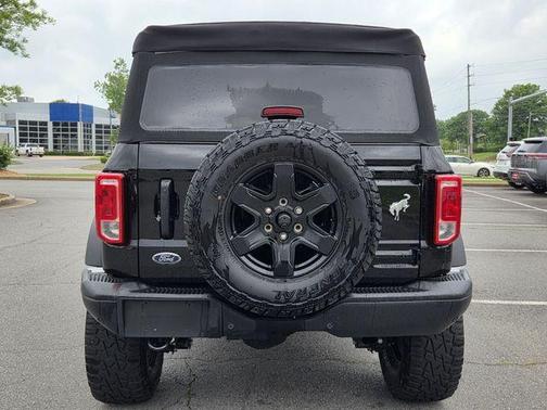 Shadow Black 2024 Ford Bronco Black Diamond