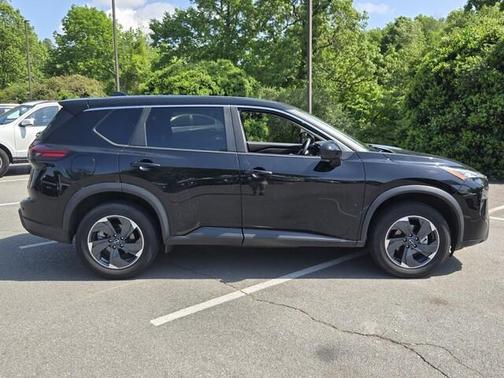 Super Black 2024 Nissan Rogue SV