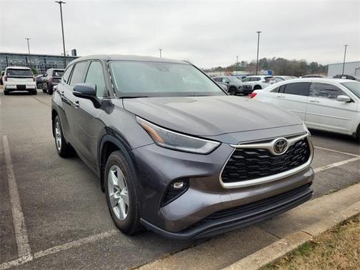 2021 Toyota Highlander LE