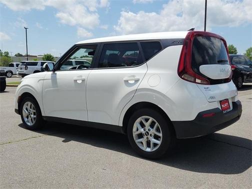 2022 Kia Soul LX