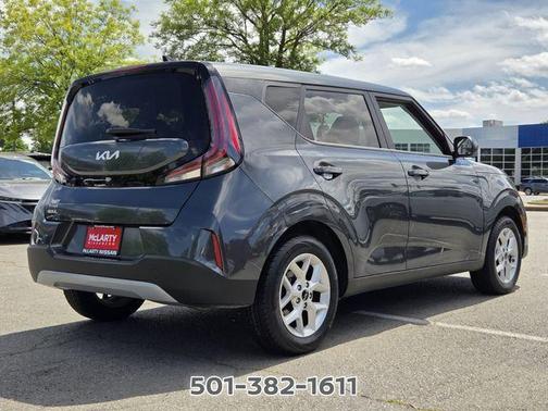 Gray 2024 Kia Soul LX