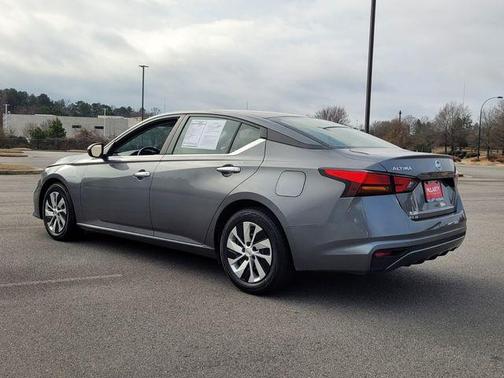 Gun Metallic 2022 Nissan Altima 2.5 S
