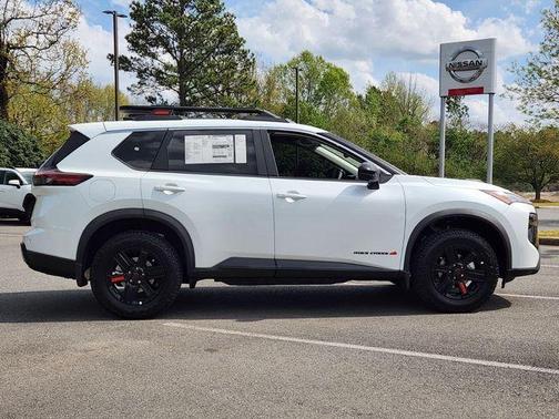 Everest White P 2026 Nissan Rogue Rock Creek