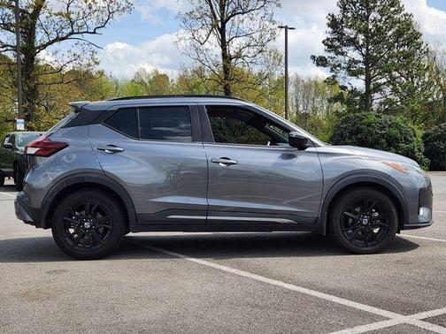 Gun Metallic 2021 Nissan Kicks SR