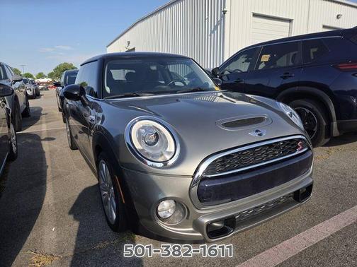 Silver Metallic 2017 MINI Hardtop Cooper S