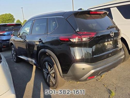 Super Black 2023 Nissan Rogue SL