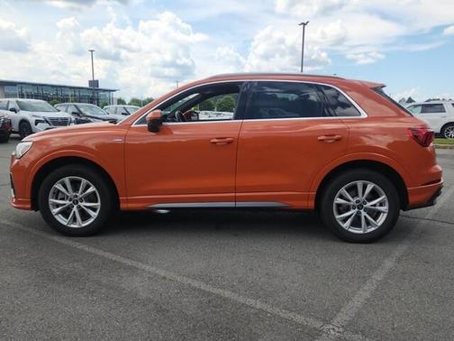 2024 Audi Q3 45 S line Premium