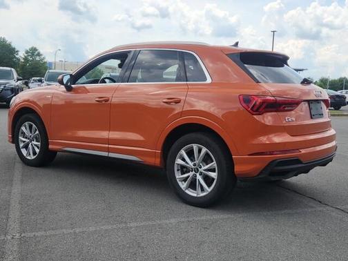 2024 Audi Q3 45 S line Premium