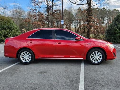 Photo 3 of 30 of 2012 Toyota Camry Hybrid LE