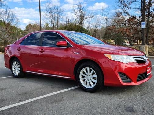 Photo 2 of 30 of 2012 Toyota Camry Hybrid LE