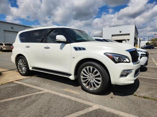 2017 INFINITI QX80 Base