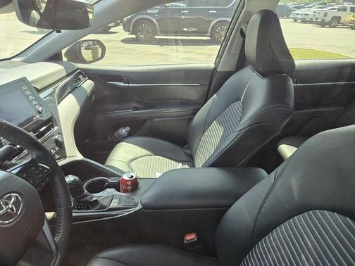 Predawn Gray Mica 2022 Toyota Camry SE