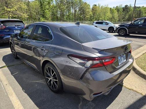 Predawn Gray Mica 2022 Toyota Camry SE