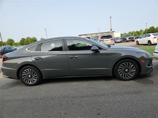2023 Hyundai SONATA Hybrid Limited