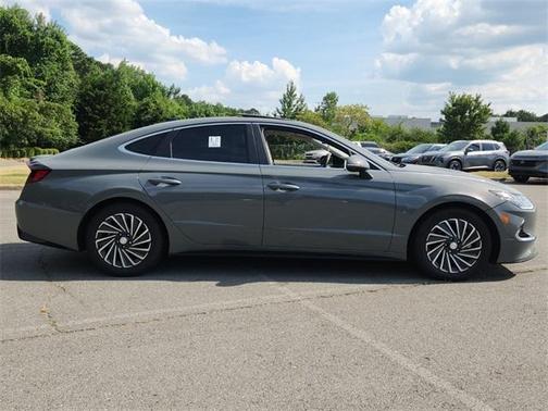2023 Hyundai SONATA Hybrid Limited