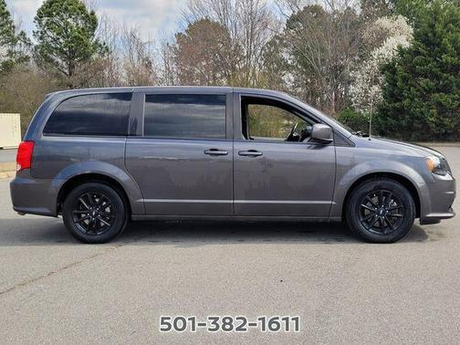 Granite Crystal Metallic 2019 Dodge Grand Caravan GT