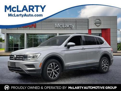Pyrite Silver Metallic 2021 Volkswagen Tiguan 2.0T SE