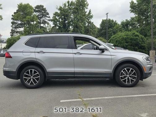 Pyrite Silver Metallic 2021 Volkswagen Tiguan 2.0T SE