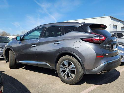 Gun Metallic 2023 Nissan Murano SV