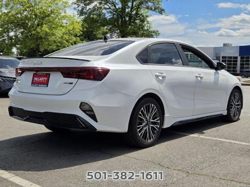 Snow White Pearl 2024 Kia Forte GT-Line