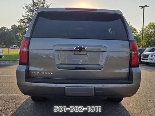 Steel Metallic 2020 Chevrolet Suburban LT