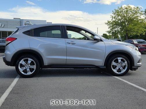 Lunar Silver Metallic 2022 Honda HR-V LX