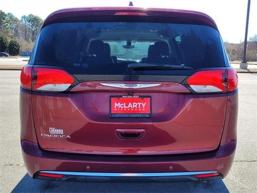 2020 Chrysler Pacifica Touring-L