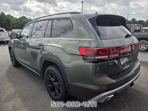 Avocado Green 2024 Volkswagen Atlas 2.0T Peak Edition SE w/Technology