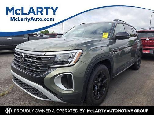 Avocado Green 2024 Volkswagen Atlas 2.0T Peak Edition SE w/Technology