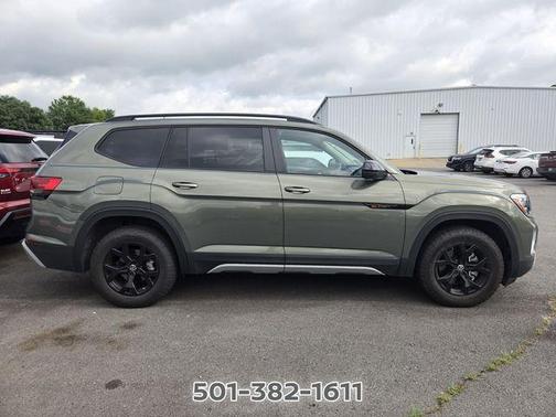 Avocado Green 2024 Volkswagen Atlas 2.0T Peak Edition SE w/Technology