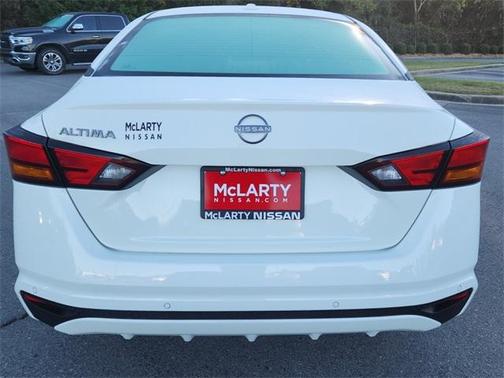 2025 Nissan Altima S