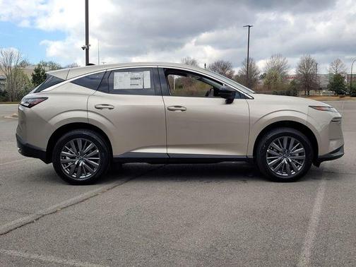 Champagne Silve 2026 Nissan Murano SL