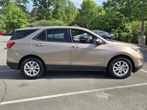 Sandy Ridge Metallic 2018 Chevrolet Equinox LS