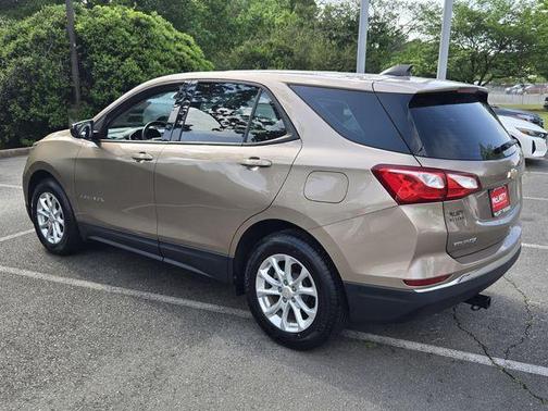 Sandy Ridge Metallic 2018 Chevrolet Equinox LS