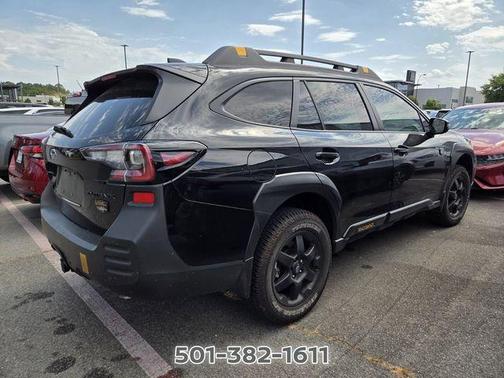 Crystal Black Silica 2025 Subaru Outback Wilderness