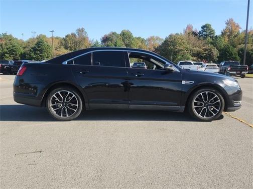 2019 Ford Taurus SEL