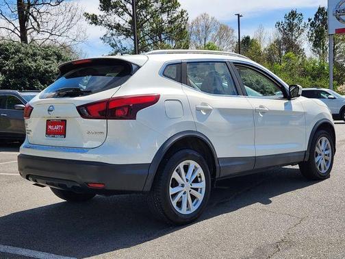 2018 Nissan Rogue Sport SV