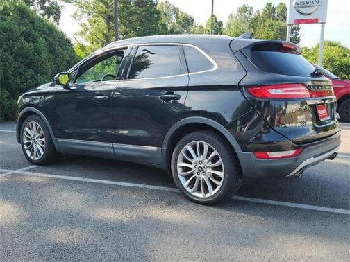 2015 Lincoln MKC Base